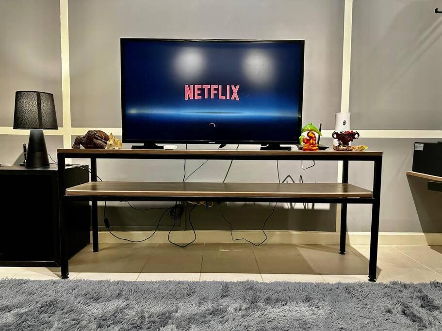 Luxury Stay-Tamarind Suite Cyber Cyberjaya Esterno foto